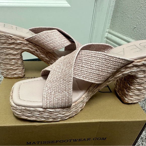 Matisse Raffia Sandals -10 - Picture 5 of 10
